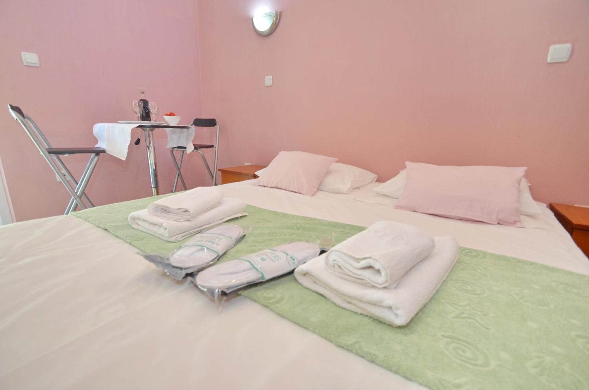 Apartments Dinko Zifra Tivat Exterior photo