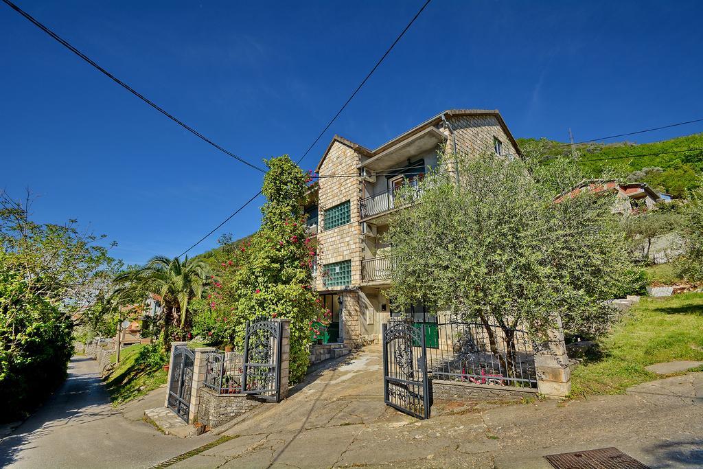 Apartments Dinko Zifra Tivat Exterior photo